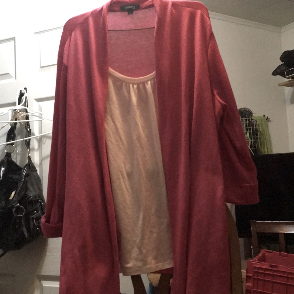 Pink mid sleeve jacket with built in white tshirt